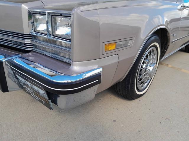 1984 oldsmobile toronado brougham 2dr coupe