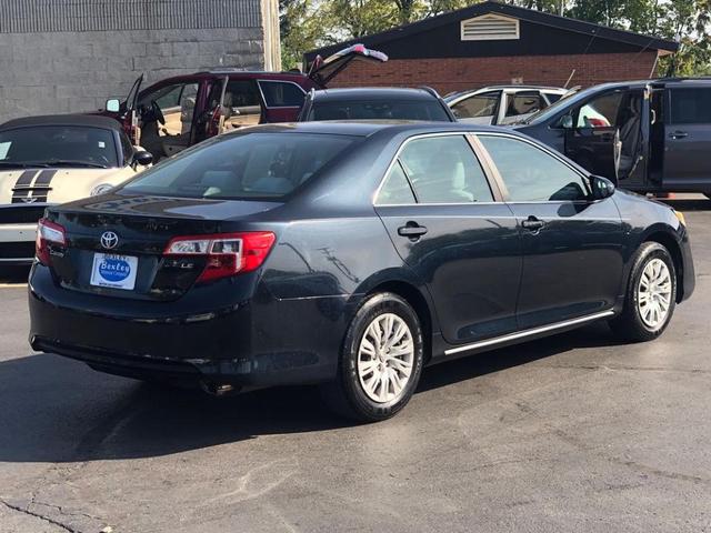 2012 toyota camry le