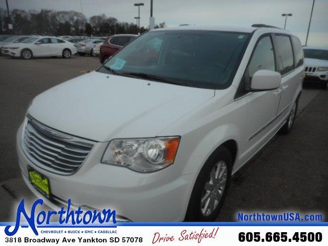 2016 chrysler town and country touring touring 4dr mini-van for sale in yankton, south dakota