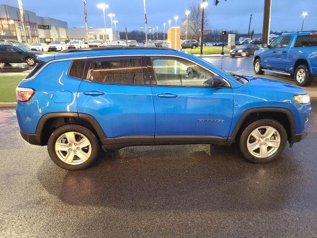 2022 jeep compass latitude