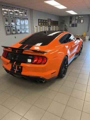 2020 ford shelby gt500 base