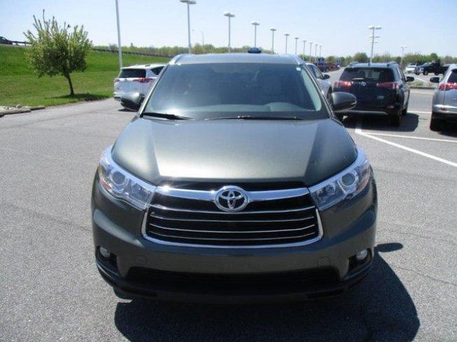 2016 toyota highlander xle v6 for sale in milford, delaware
