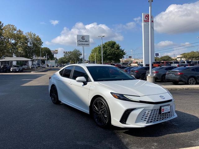 2025 toyota camry xse