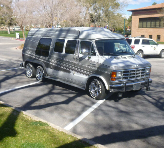 1991 dodge b250 ram van conversion with tandem axle!!