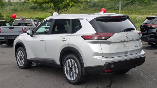 2024 Nissan Rogue