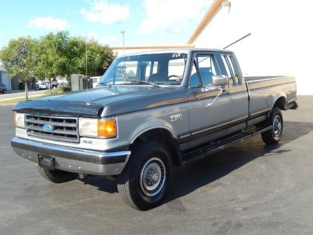 1989 ford f250 4x4 extended cab 75000 miles xint cond