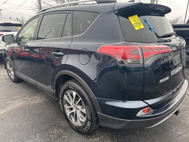 2018 toyota rav4 hybrid xle