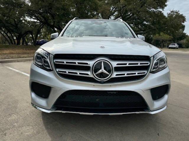 2017 mercedes-benz gls 550 base 4matic