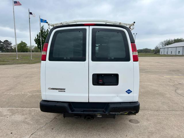 2011 chevrolet express 1500 cargo