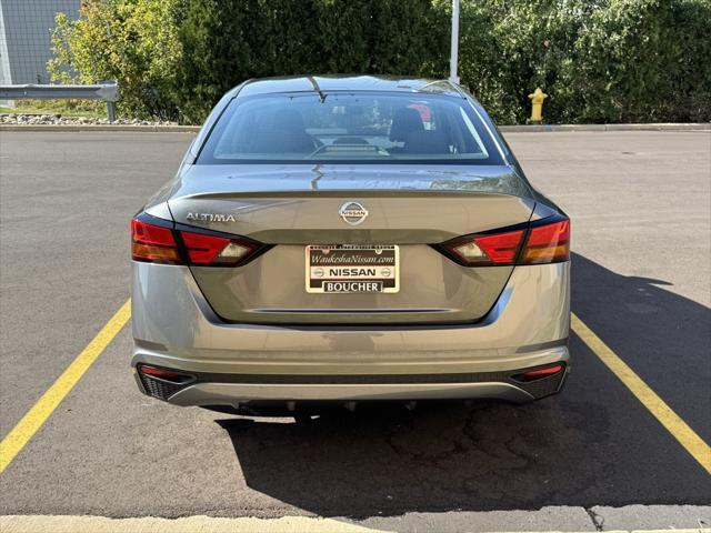 2022 nissan altima s fwd