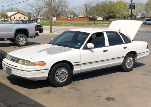 1994 ford crown victoria - low miles