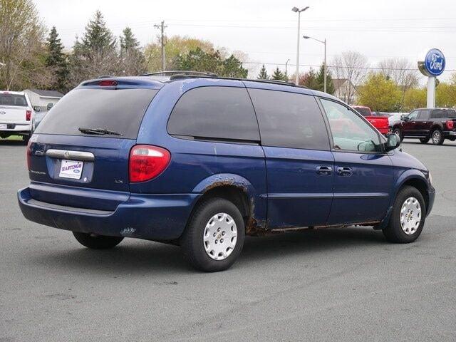 2002 chrysler town & country lx in hastings, minnesota