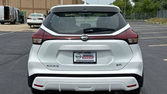 2024 Nissan Kicks