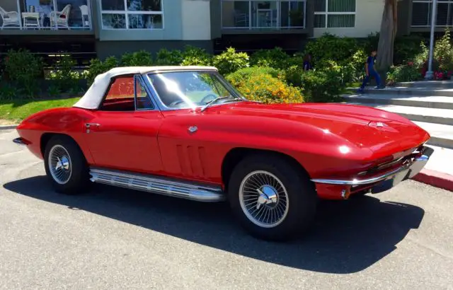 1965 corvette convertable