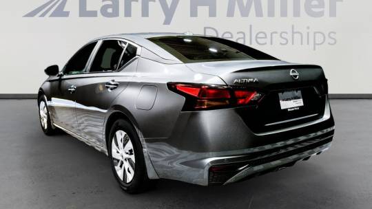 2025 Nissan Altima