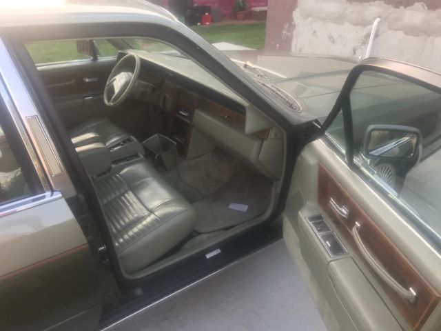1985 lincoln continental