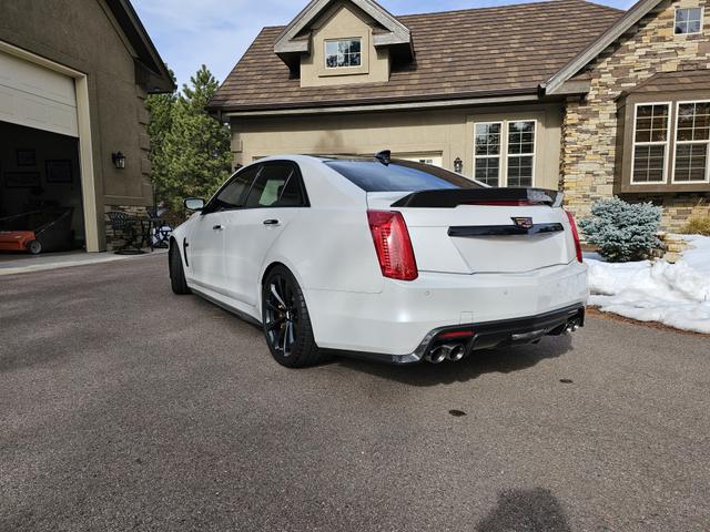 2019 cadillac cts-v base