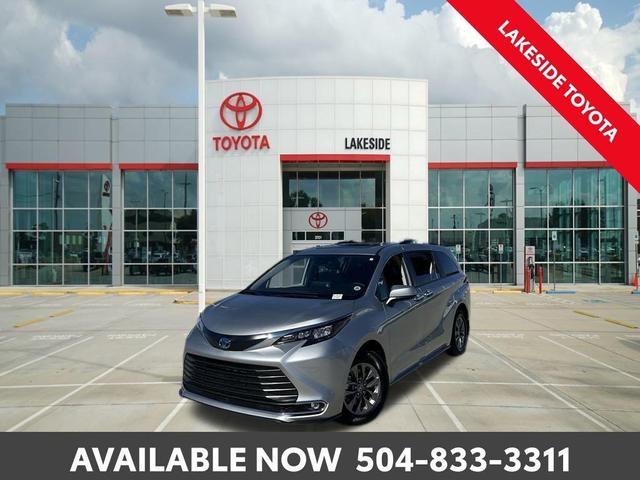 2024 toyota sienna xle