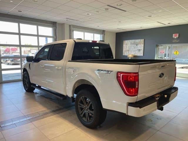 2023 ford f-150 xlt in milwaukee, wisconsin