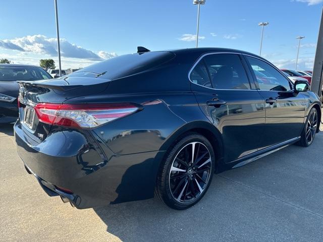 2019 toyota camry xse