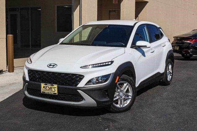 2022 hyundai kona se