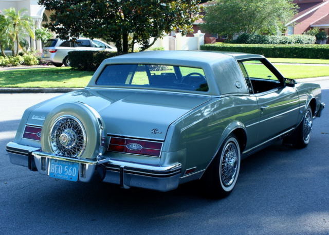 low mile rare color & mint-1985 buick riviera coupe - two owner - 14k orig