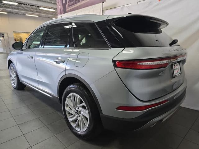 2022 lincoln corsair standard