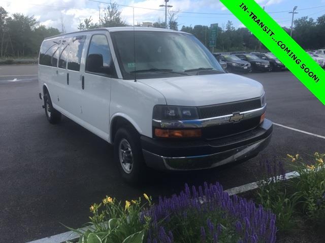 2014 chevrolet express passenger lt 3500 lt 3500 3dr extended passenger van w/1lt for sale in northfield, new hampshire