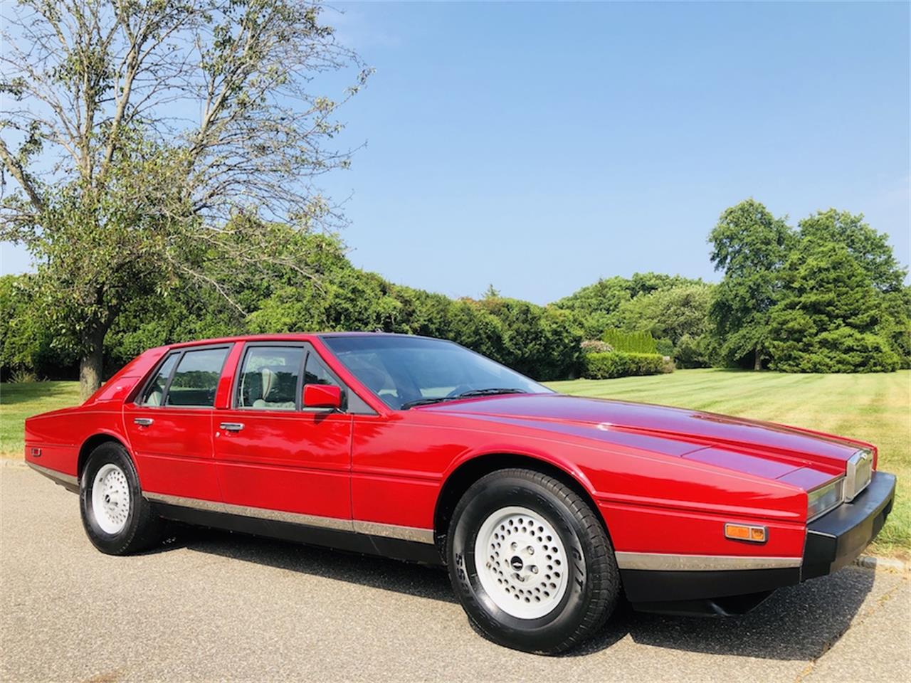 1984 aston martin lagonda