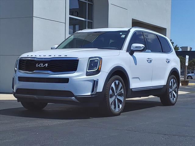 2022 kia telluride s