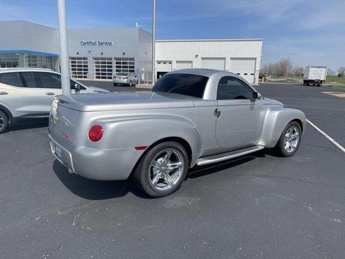 2006 chevrolet ssr in saint louis, missouri