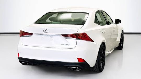 2020 Lexus IS