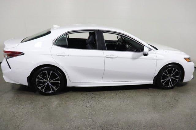 2019 toyota camry se convenience in escondido, california