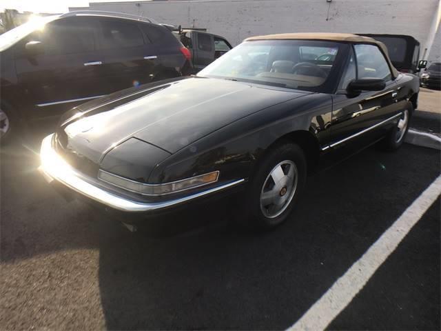 1990 buick reatta base 2dr convertible for sale in milford, connecticut