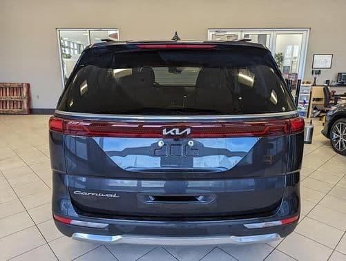2022 kia carnival sx prestige in chester, indiana