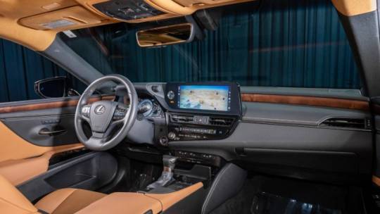 2022 Lexus ES