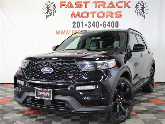 2022 ford explorer st