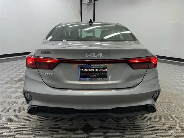 2023 kia forte lxs