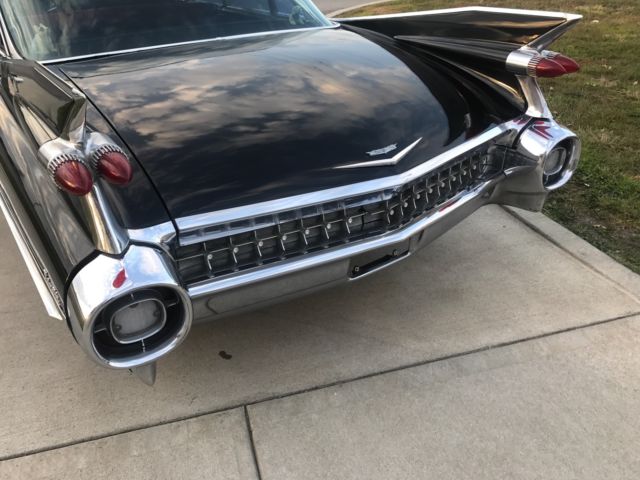 1959 cadillac sedan deville 63 series solid car take a look!!
