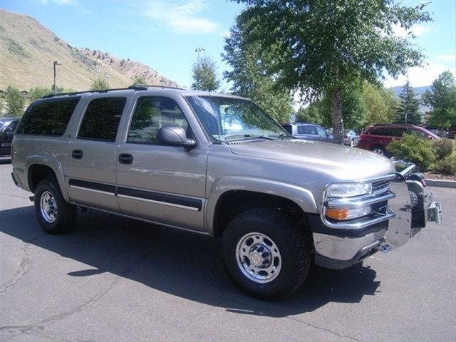 2002 chevrolet suburban 1500 ls for sale in jackson, wyoming