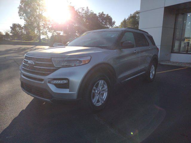 2022 ford explorer xlt