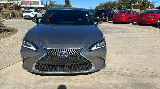 2021 Lexus ES