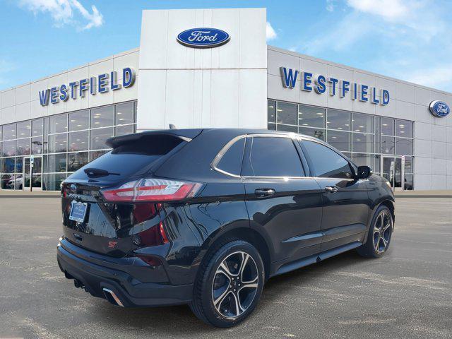 2022 ford edge st