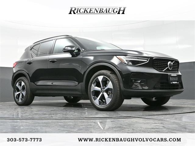 2024 volvo xc40 b5 plus dark