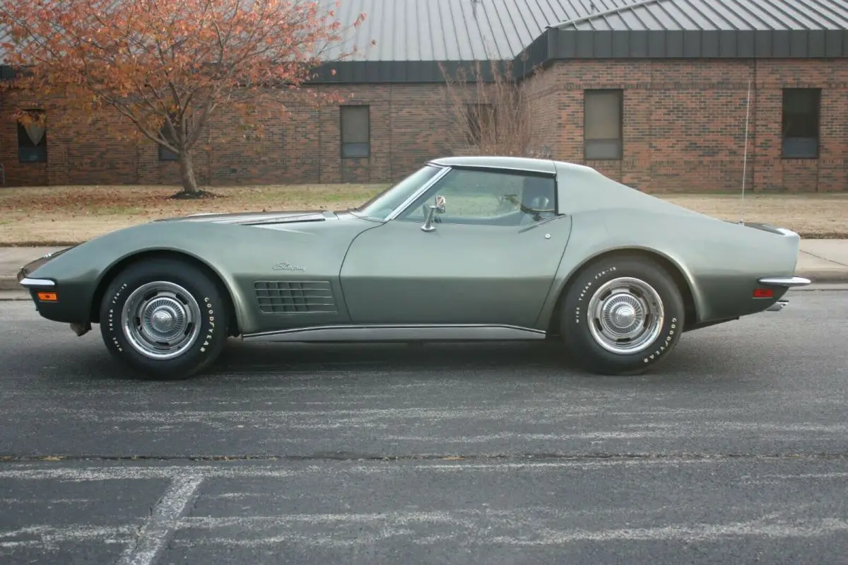 1971 chevrolet corvette coupe lt-1 350 v8 4 speed manual benchmark survivor