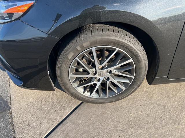 2017 lexus es 350 base
