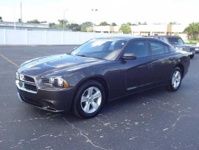 2013 dodge charger se in pinellas park, fl