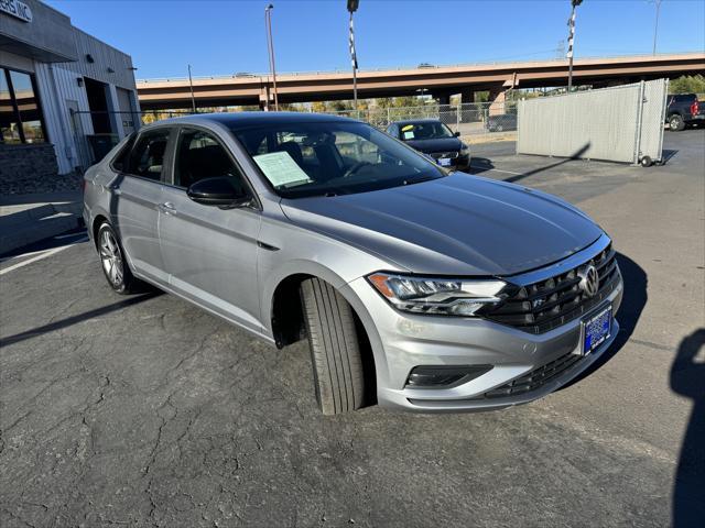 2020 volkswagen jetta 1.4t r-line