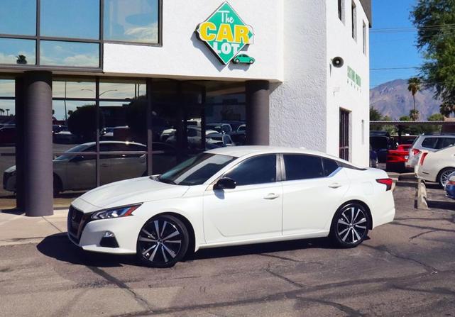 2022 nissan altima 2.5 sr
