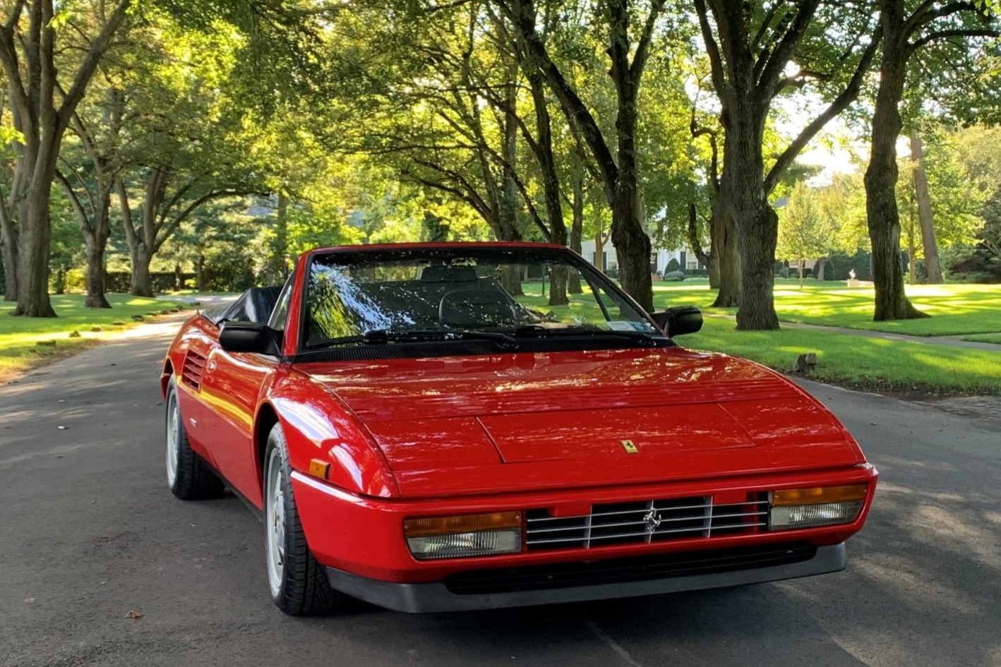 1990 ferrari mondial t cabriolet